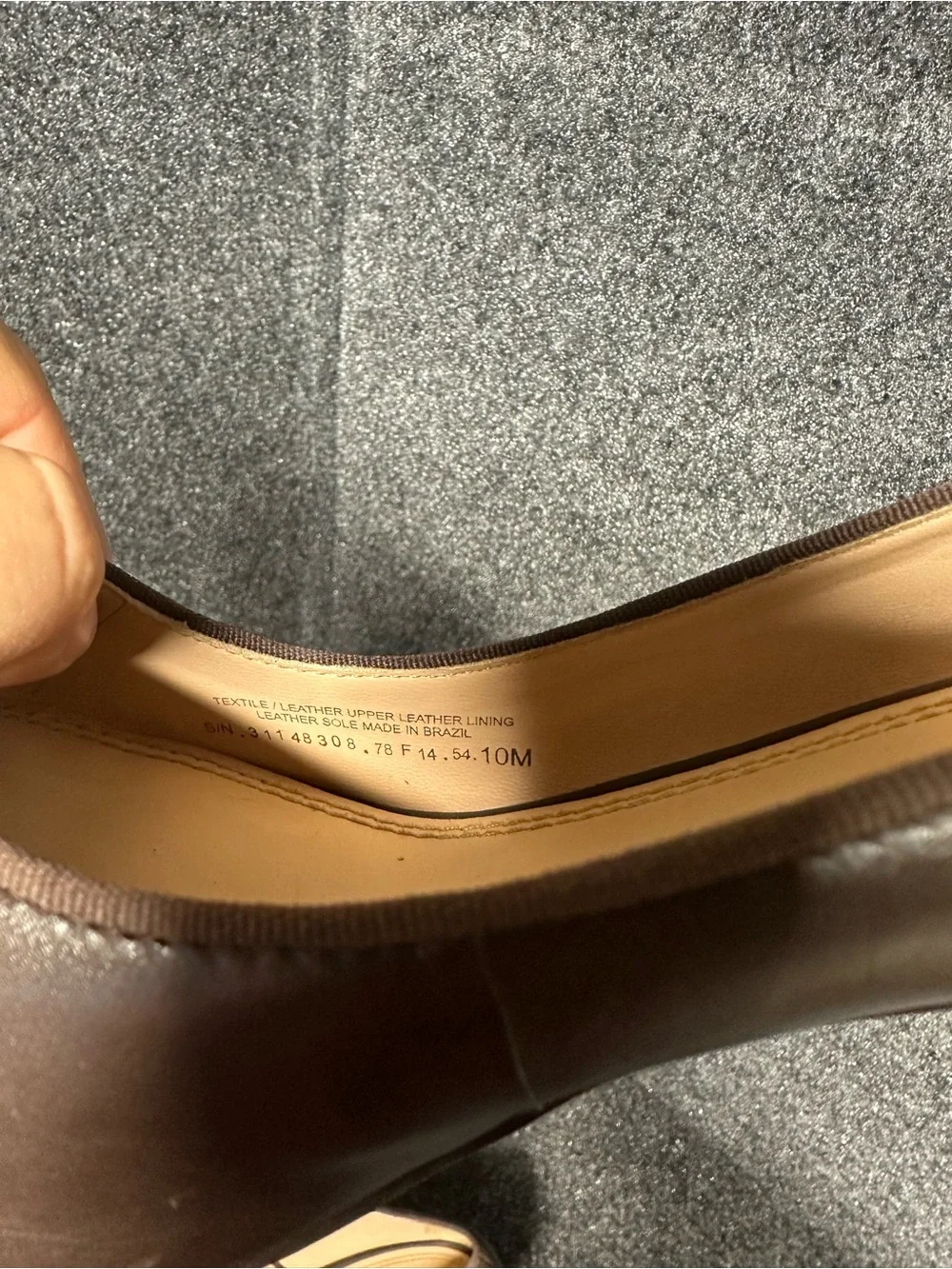Tory Burch leather pumps chocolate brown chic timeless office designer luxury